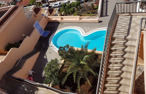 Los Gigantes Apartment | Renovated apartment with pool and sea views in Los Gigantes