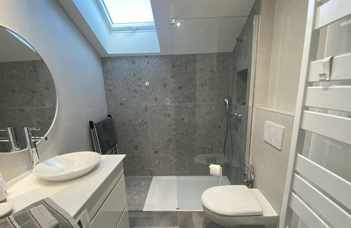 Aix-les-Bains Apartment | Renovated apartment in house with garden, very well equipped