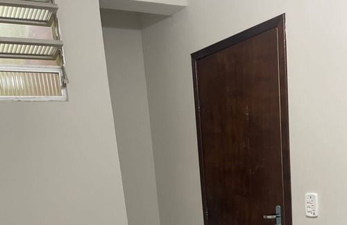 Guarapari Apartment | Renovated apartment a few meters from the sea
