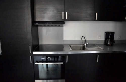 Rouen City Centre Apartment | Renovated apartment in the heart of Rouen, 6 people