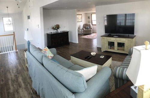 Surf City House | Renovated Bay side home in the heart of Surf City! 118971