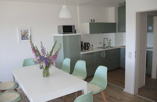 Saig Apartment | Renovated, bright, light-flooded 4-room apartment