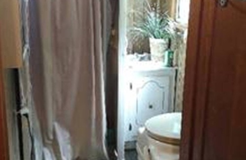 Irondale Cottage | Renovated Cottage Across from Lake- Use of Kayaks, Highlands