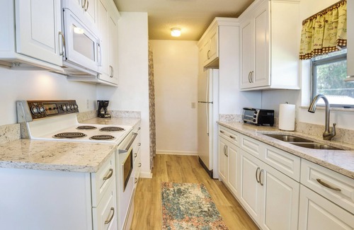 Crescent City House | Renovated Crescent Lake Escape w/Waterfront Deck!