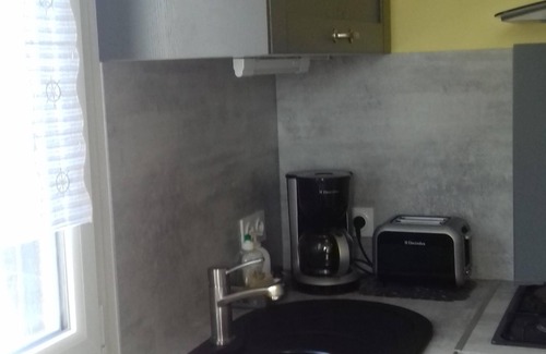 Luc-sur-Mer Apartment | Renovated duplex apartment