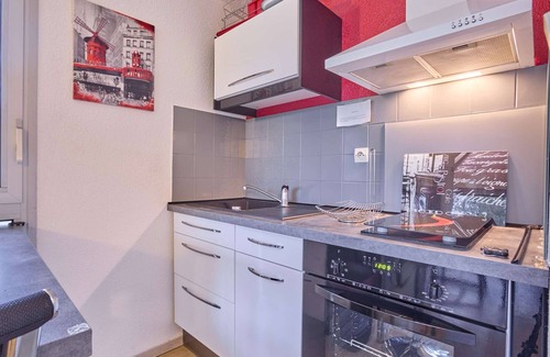 Barbotan-les-Thermes Apartment | Renovated T1 Bis in Barbotan with balcony and parking