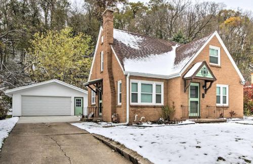 Dubuque House | Renovated Historic Home Less Than 1 Mile to Eagle Point!