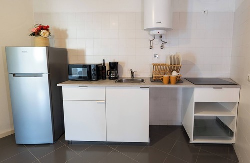 Cinfaes Apartment | Renovated historic house in the center of Cinfãe near the beach and public pool