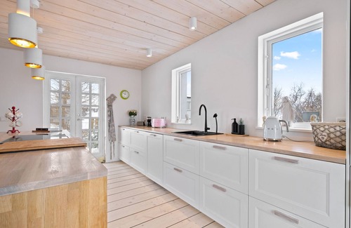 Mosfellsbaer House | Renovated house with a feel of the countryside.