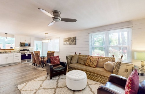 Aspen Hill House | Renovated house with private pool, water access, boat launch, game room & deck