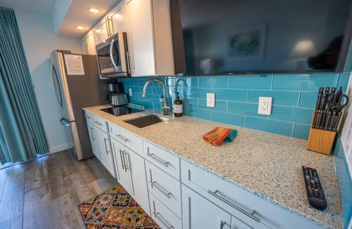 Ocean Drive Condo | Renovated Ocean Front Stunning Views Heated Pools!