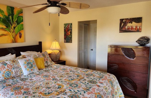 Maunaloa Condo | Renovated Private End Unit location with Ocean Views