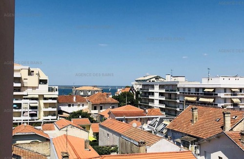 Arcachon Apartment | Renovated Studio Cabin 200m from Beach - Private Parking