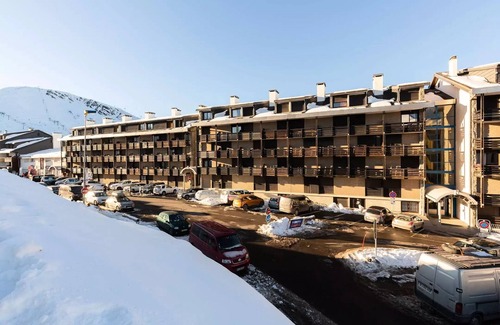 Pla d'Adet Apartment | Renovated studio at the foot of the ski slopes-PLA D'ADET-
