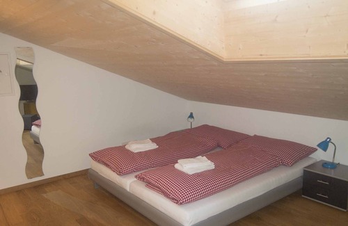 Adelboden Apartment | Renovated studio in the center of Adelboden.