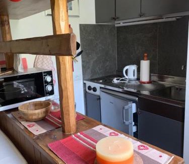 Cervinia Apartment | renovated studio ski in ski out, CIR 0282