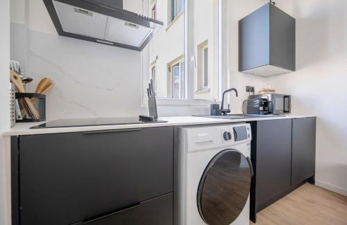 Montrouge Apartment | Renovated Studio walking distance to Paris
