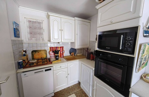 Cap d'Agde Apartment | Renovated T3 semi-detached villa for 6, close to beach, Cap d'Agde