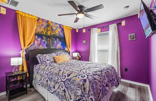 Lake Wilson Preserve House | Renovated Themed Home SW Pool near Disney