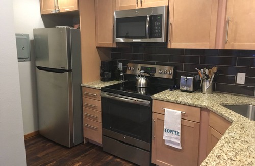Wildernest Condo | Renovated Top-Floor Condo With Light And Views!