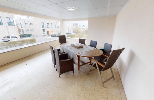 Groemitz Apartment | Renovated vacation apartment for 6 adults and 1 child with sea view in beach and