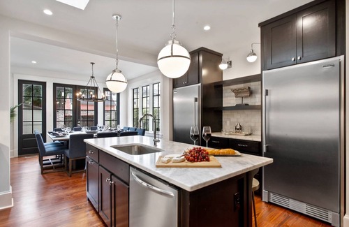 Savannah Victorian District House | Renovated Victorian Home | Forsyth Park