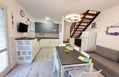Bibione Villa | Renovated villa by the sea with private garden