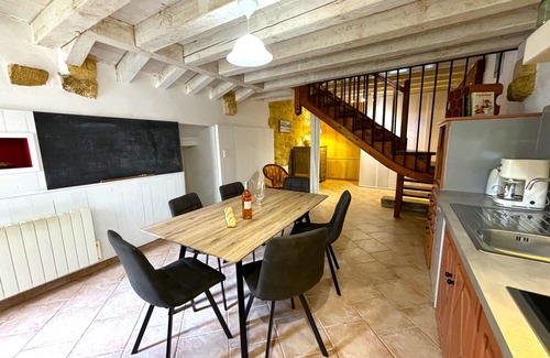 Saint-Cyprien House | Renovated village house & terrace in the heart of the medieval village of St Cyprien