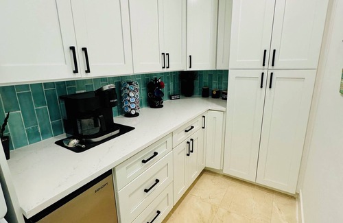 Marco Island House | Renovated Waterfront Home -5Minute walk to Beach- sunsets& Marco Sq restaurants