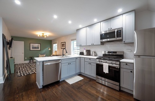 West Side Apartment | Renovated1-bedroom apartment on quiet block close to NYC in Jersey City.
