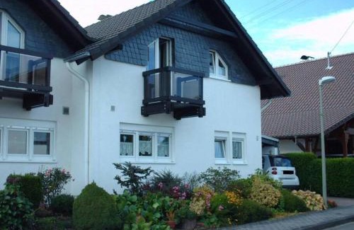 Pleckhausen Apartment | Renoviertes Ferienhaus für Monteure in Pleckhausen