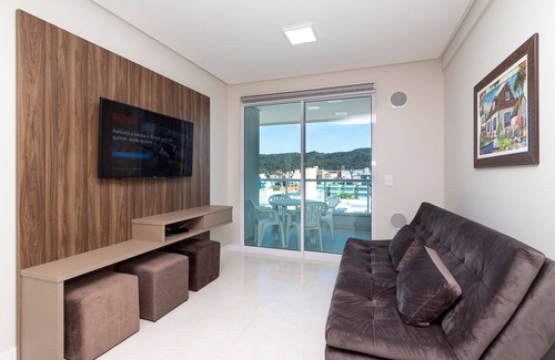 Bombas Apartment | Rent Apartment 2 bedrooms without a suite 80m Mar | Pumps / SC