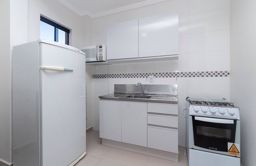 Bombas Apartment | Rent Apartment Studio 11 Mono environment 4 people Bombas / SC