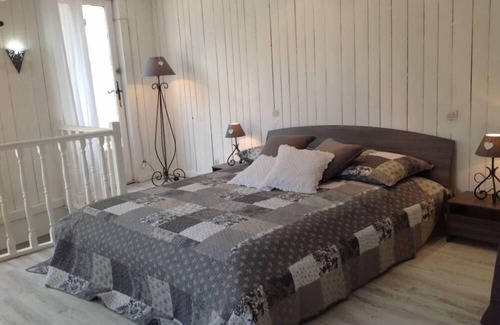 Saint-Pierre-de-Vassols House | Rent charming village house at the foot of Mont Ventoux
