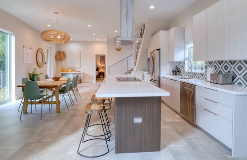 Fort Lauderdale House | Rent Luxe Presents Five Star Casa de Bananas Featuring Heated Pool Stunning!