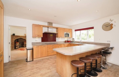 Chesterfield House | Rent My Spa Home with Pool table, Hottub and Sauna