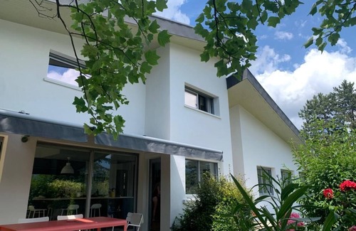 Meylan House | Rent splendid house with pool in the heart of the Alps, sleeps 12