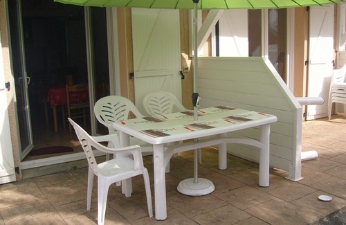 Anglet House | rent T3 with swimming pool terrace full south and garden