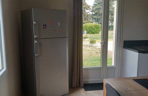 Carpentras Apartment | Rental for 2p in quiet wooded park with swimming pool, possibility for 4p