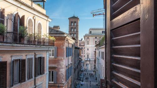 Rione III Colonna Apartment | Rental in Rome - Gambero Suite