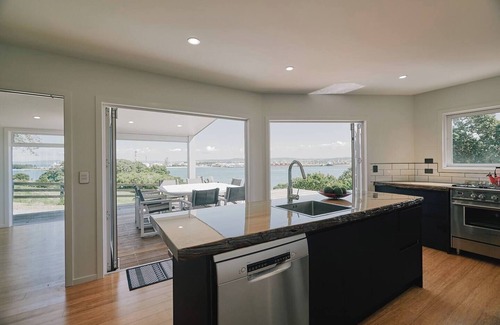 Whangarei Heads House | Reotahi Bolthole