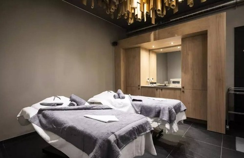 Lanslevillard Apartment | Residence Les Balcons de Val Cenis Platinium * - 2 Room Apartment 2/4 People