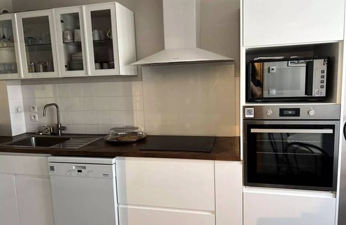 Saint-Gilles-Croix-de-Vie Villa | Residence Sg000-015-Saint Gilles Croix De Vie - Houses & Villas for 7 People