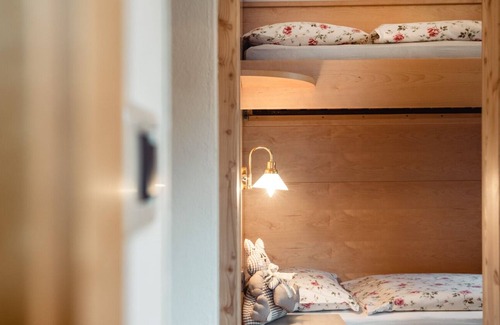 Mareo Apartment | Residence Corn - Standard Apartment 7 with Mountain View, Jacuzzi, Wi-Fi & Balcony