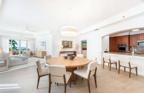 Seven Mile Beach Condo | Residence 303, Elegant Oasis Minutes from Seven Mile Beach