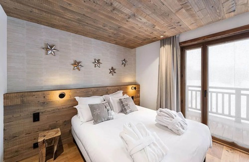 Le Praz Ski Chalet | Residence Bois Du Ban - Chalets for 10 People