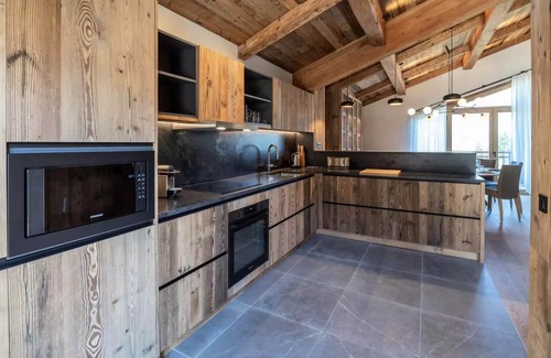 Le Praz Ski Chalet | Residence Bois De L'Abbaye - Chalets for 12 People