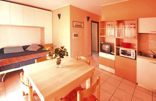 Oggebbio Apartment | Residence Casa & Vela with private beach, Oggebbio