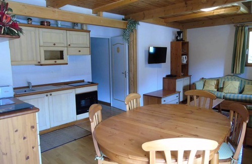 Valfrejus Apartment | Residence Cheval Blanc - 4 Rooms for 8 People