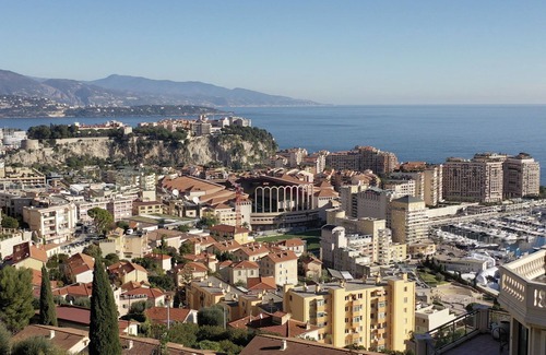Cap d'Ail Apartment | Residence Garden Plaza in Monaco with splendid sea view pool and security